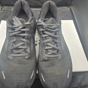 Brooks Black Running Shoes‎